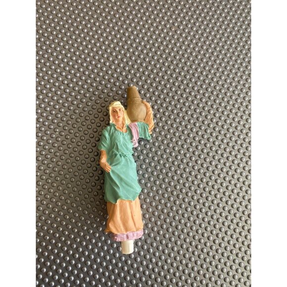 Christmas in Bethlehem Mr. Christmas Woman at the Well Scene Replacement 3 Pcs – - Picture 6 of 8
